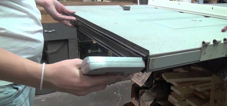 damaged steel door repair Lakeside